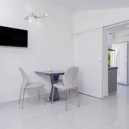 Apartments Poklepovic Jelsa  Exterior photo