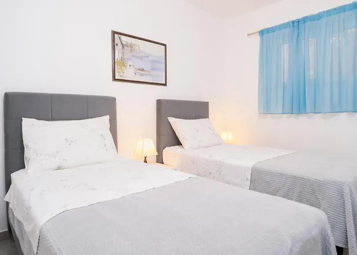 Apartments Poklepovic