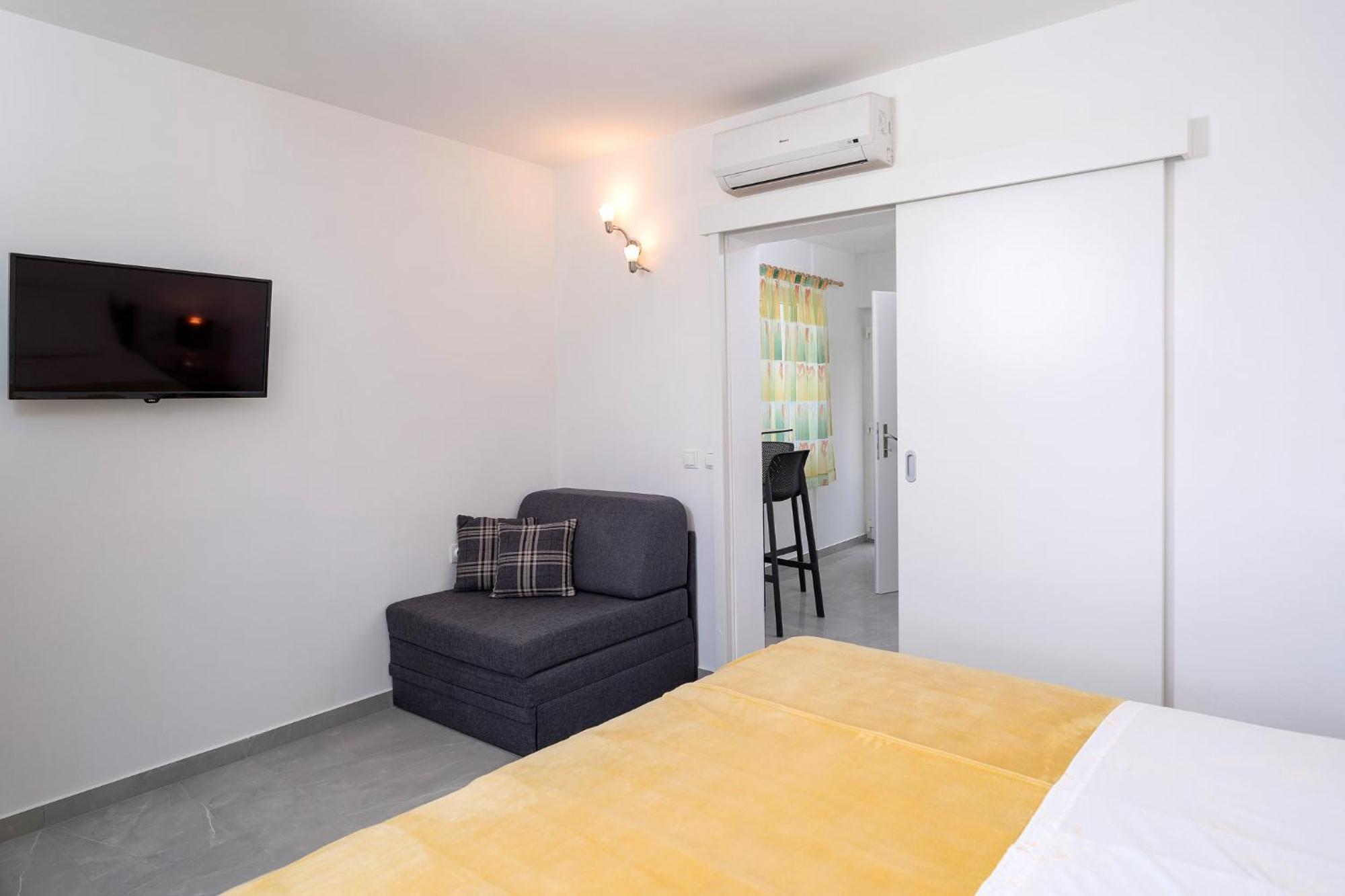 Poklepovic Apartma